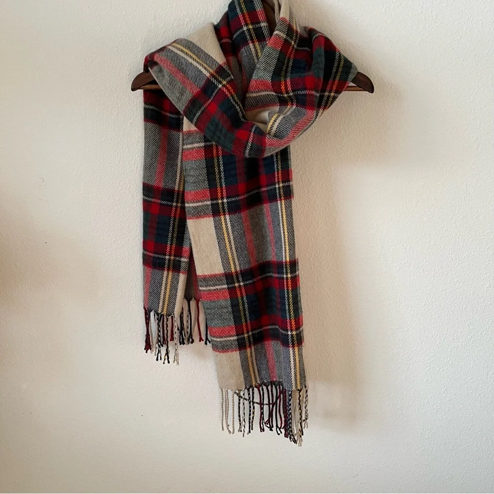 Free People Tartan Thick Warm Wool Scarf in Red Cream Green Multicolor Cozy - Picture 7 of 7